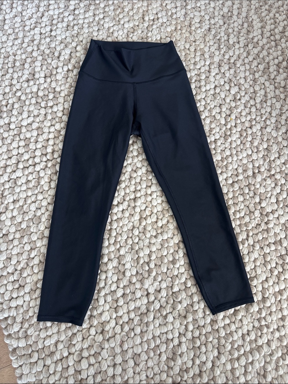 ALO High Waist Airlift Capri - 20.5” inseam